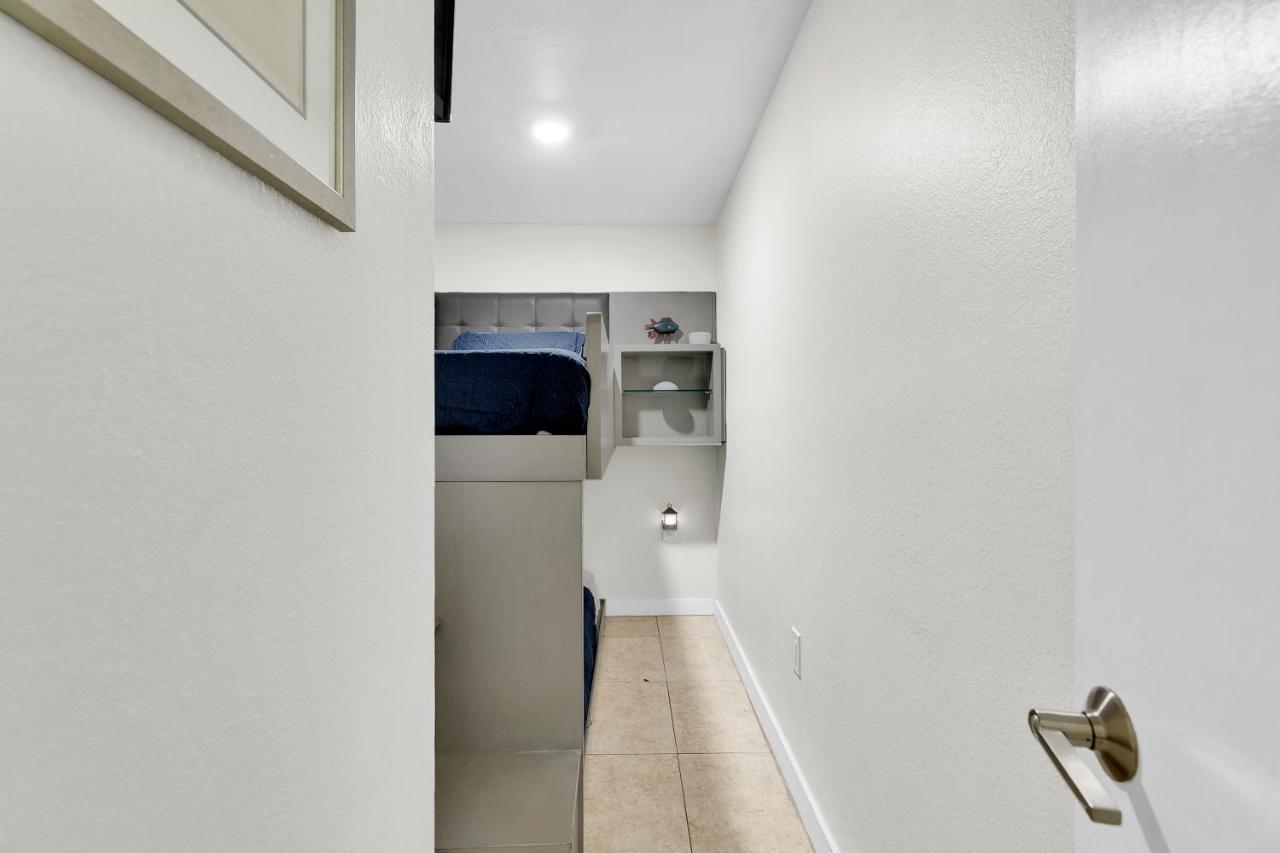 Ground Floor And Private Terrace Villa South Padre Island Exterior photo